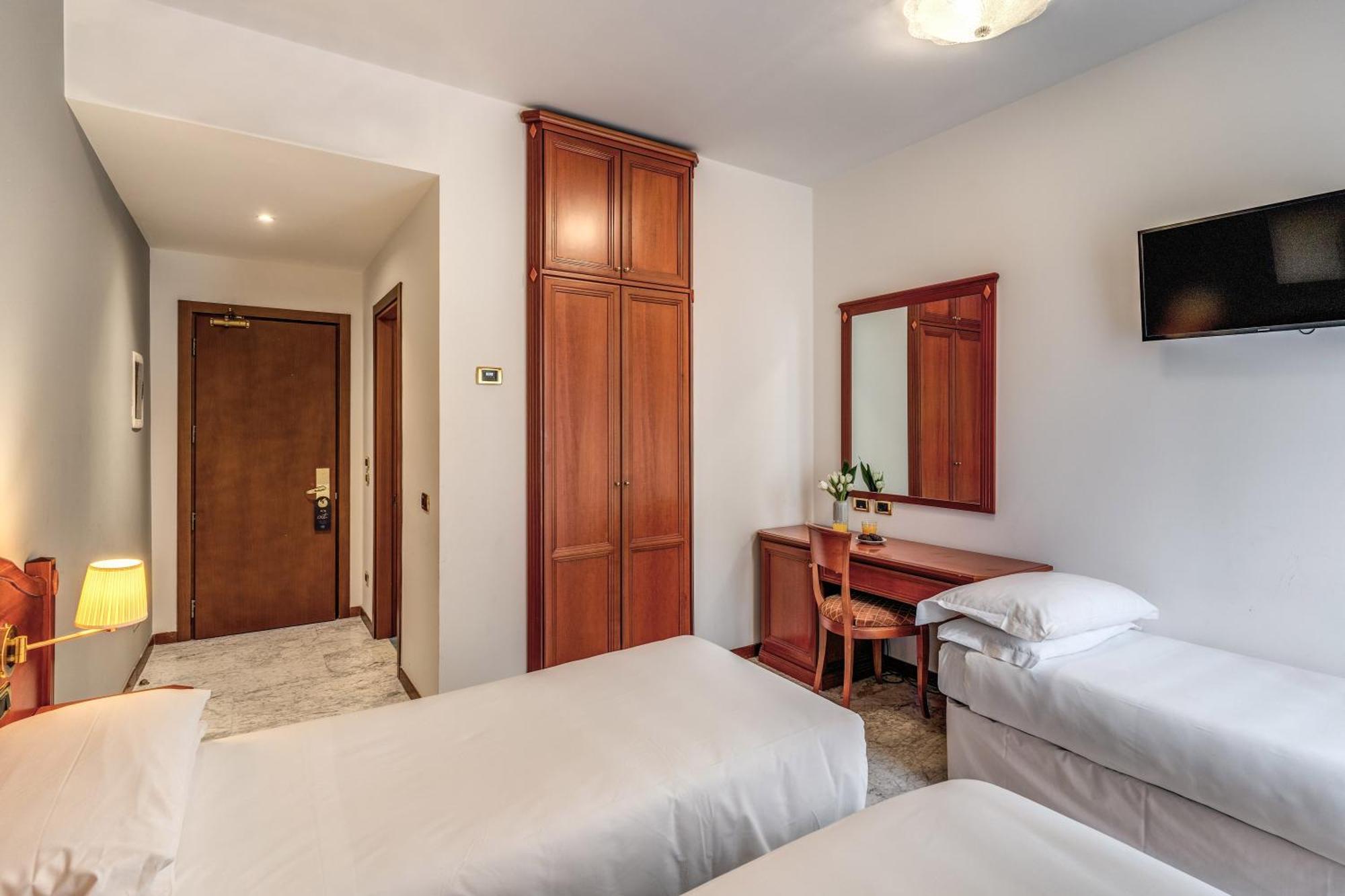 Hotel Orazia Рим Екстер'єр фото
