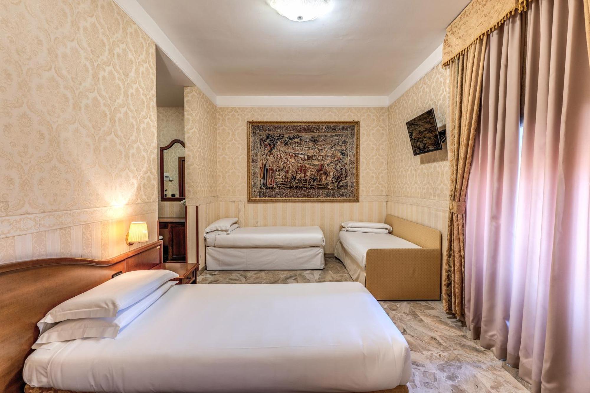 Hotel Orazia Рим Екстер'єр фото