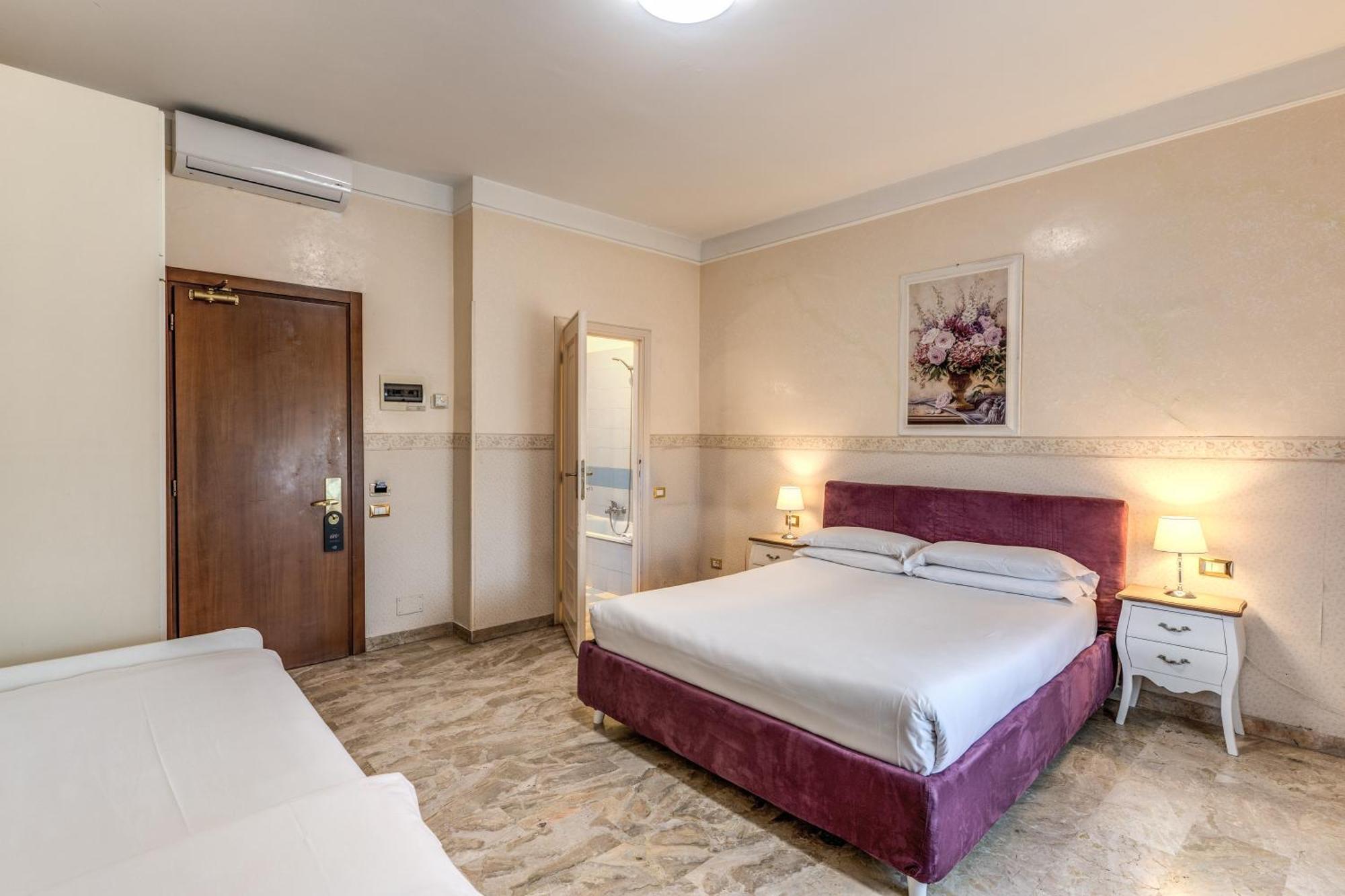 Hotel Orazia Рим Екстер'єр фото